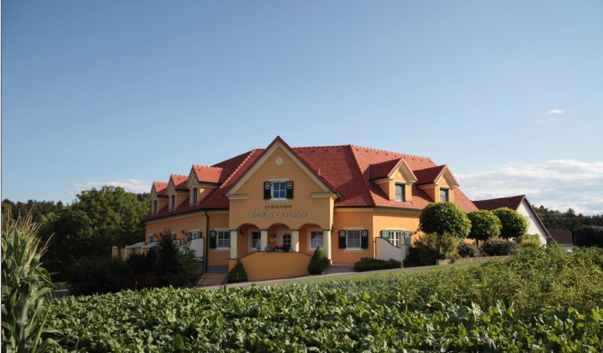 Ferienhof Uhudler-Arkaden Щегерсбах Екстериор снимка
